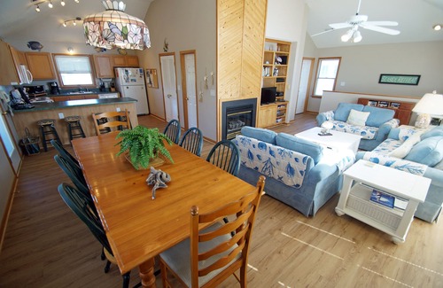 Corolla House | CP760- Crown Point Home with a Hot Tub and Oceanside!
