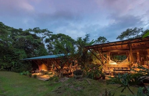 Platanares House | Finca Anjala - Architectural lodge on sustainable
