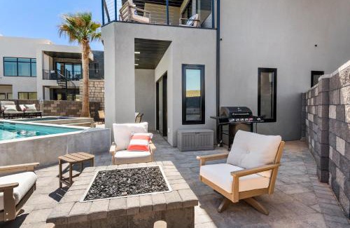 Hurricane House | CR 1582 - Luxurious Golf Haven - Pool & Spa - Stunning View