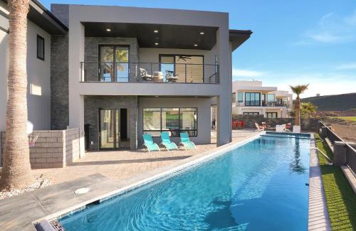 Hurricane House | CR 1592 - Contemporary Luxury - Pool-Spa - Scenic Golf Views