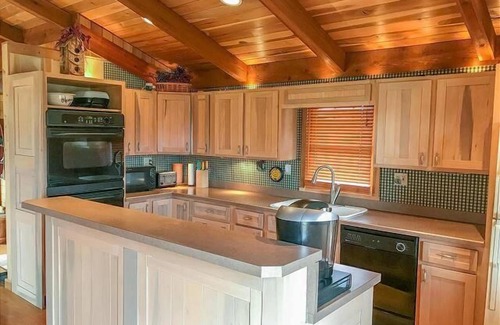 Dryfork House | CR09-Log Home w amazing views! Dolly Sods Nearby