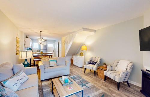 Midtown Ocean City House | Crab Cove, Unit 17