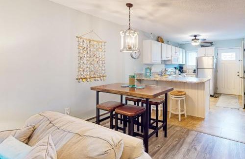 Midtown Ocean City House | Crab Cove, Unit 17