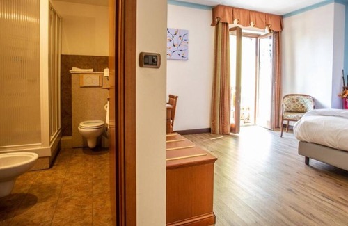 Pont-Saint-Martin Hotel | Crabun