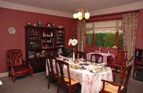 Freshford Bed & Breakfast | Cradog Farmhouse B&B