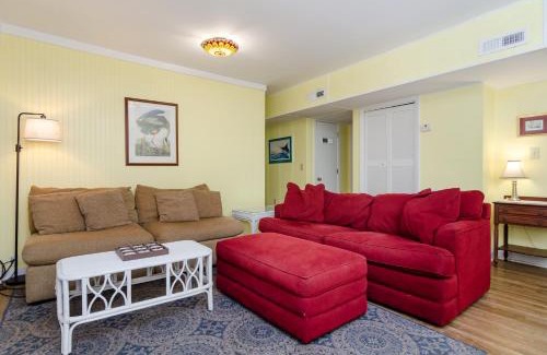 South End House | Craft Lower Unit by Bryant Real Estate