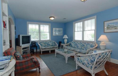 South End House | Craft Upper Unit by Bryant Real Estate