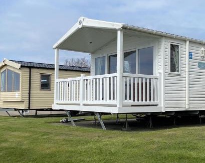 Ayr Apartment | Craig Tara Bayview luxury Retreat