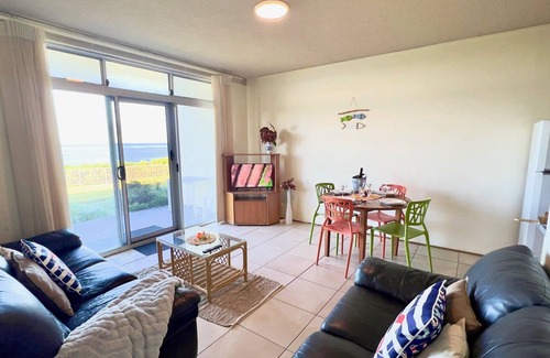 Yamba House | Craigmore on the Beach Unit 4 - Lifestyle Yamba