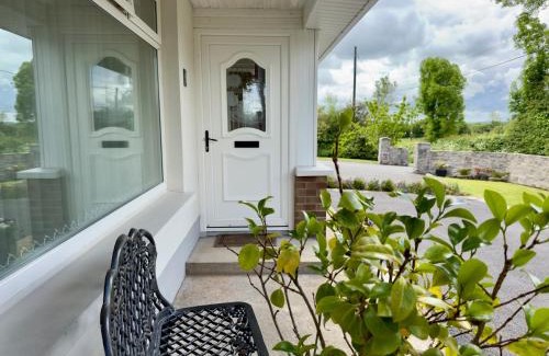 Cookstown House | Craigs Rock Cottage Cookstown