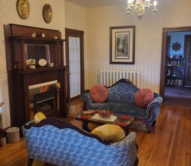 Louisbourg Hotel | Cranberry Cove Inn