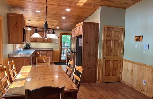 Eagle River House | Cranberry Lake Escape