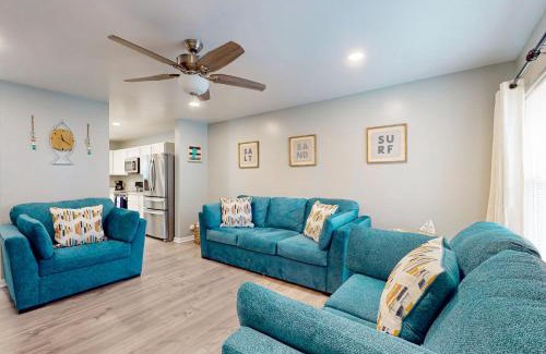 Sunset Beach House | Crane's Coastal Cottage