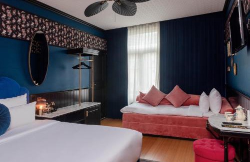 Lower Town Hotel | Craves