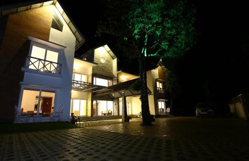 Chithirapuram House | Crayons Guest House Munnar