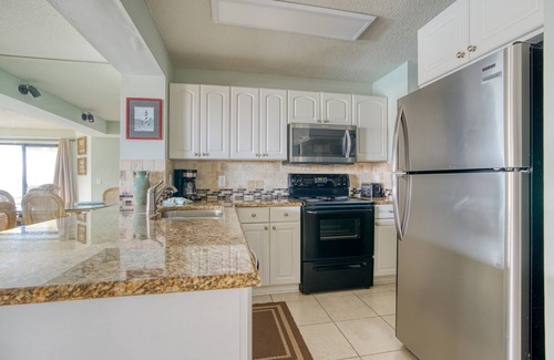 Butler Beach Condo | CRC 2204 - Second Floor Ocean, Pool View Condo