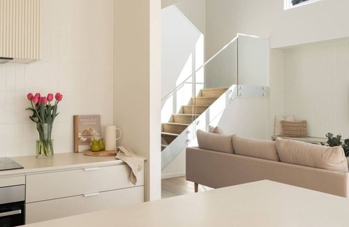 Bahrs Scrub House | CreamElegance: Brand-new Luxury 4BR Ex-DisplayHome
