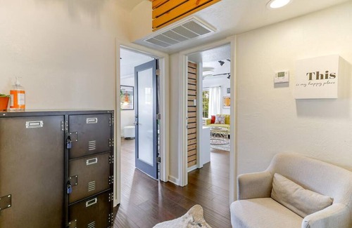 Downtown Apartment | Creative, Classic, Downtown Gem!