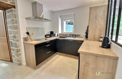 Lanvellec House | Crech ar feuteun