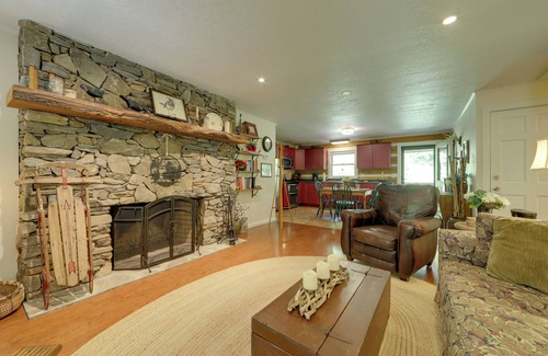 Cherokee Cabin | Creek Access: Quiet Bryson City Retreat w/Hot Tub