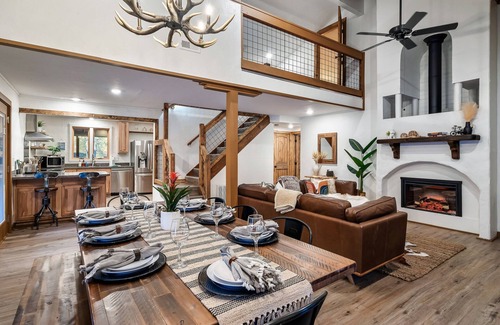 Cosby Cabin | Creek Cabin ★ Game Room ★ Hot Tub ★ Fire Pit ★ WiFi