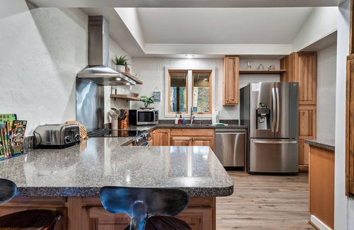 Cosby Cabin | Creek Cabin ★ Game Room ★ Hot Tub ★ Fire Pit ★ WiFi