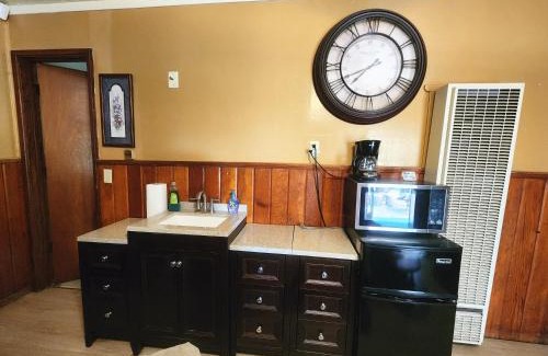 Big Bear Lake Bed & Breakfast | Creek Runner's Lodge