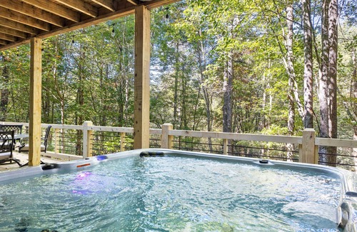 Blue Ridge House | Creek-side, modern with king beds, hot tub, game room + fire pit! Close to town!