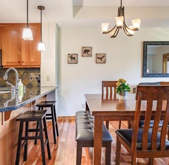 Canmore House | Creekside at Rundle Cliffs Lodge
