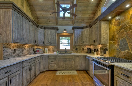 Cashes Valley House | Creekside Bend - Fightingtown Creek