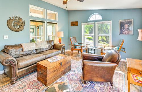 Buena Vista House | Creekside Buena Vista Retreat Walk to Main St!