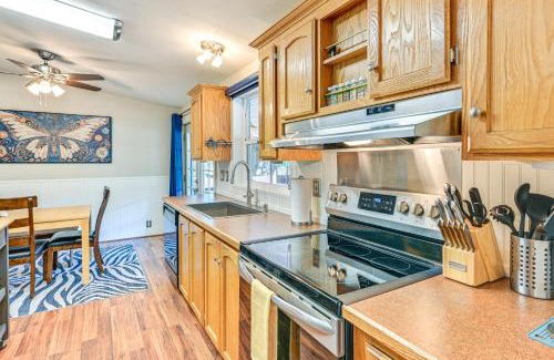 Buena Vista House | Creekside Buena Vista Retreat Walk to Main St!