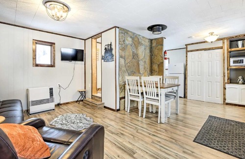 Fishhook House | Creekside Cabin Less Than 2 Mi to Hike, Bike and Ski!