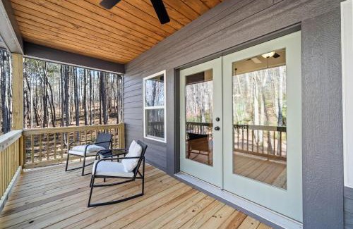 Talking Rock House | Creekside Cabin, Sauna, Near Wineries and BJ Reece