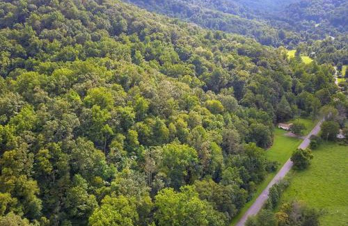 Haywood House | Creekside Cottage