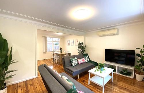 Pennant Hills House | Creekside House