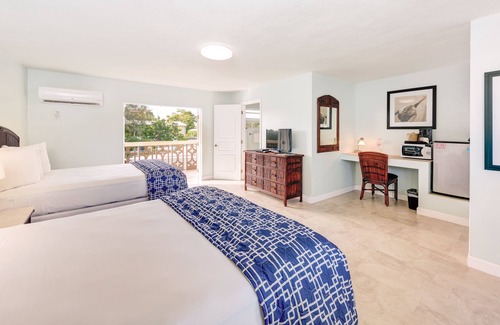 Tavernier Hotel | Creekside Inn Islamorada