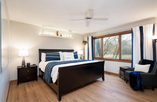 Minnetonka House | Creekside Lodge