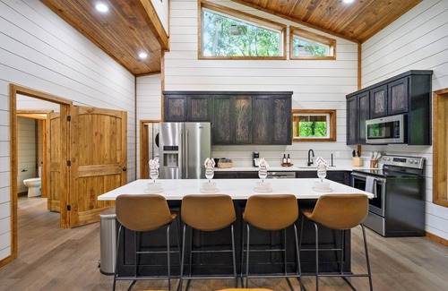Broken Bow House | Creekside Serenity - a slice of wooded paradise