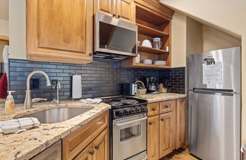Fall River Estates Condo | Creekside Suite 11 (NO HT)
