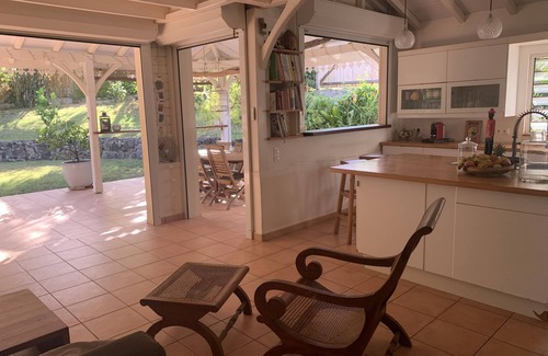 Le Diamant Villa | CREOLE VILLA WITH SWIMMING POOL 200m FROM THE BEACH