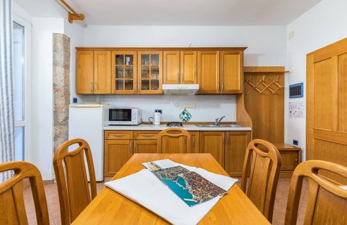 Cres Apartment | Cres - The Happy Island - Lungomare Varazdin