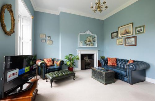 Bath Apartment | Crescent Green
