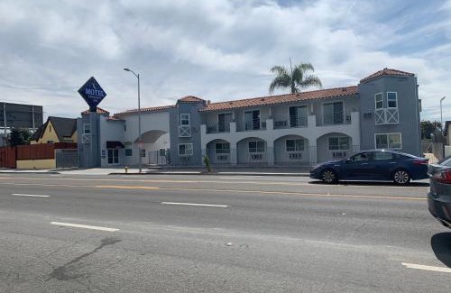 Harbor Hotel | Crescent Inn