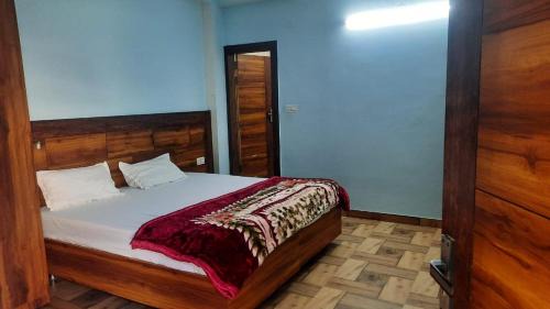 Rishikesh House | Crescent Moon Homestay