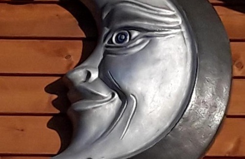 Crescent Hotel | CRESCENT MOON MOTEL