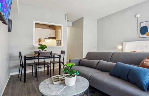 Midtown Apartment | Crest at Peachtree 1135 spacious 1 Bd 1 Bth