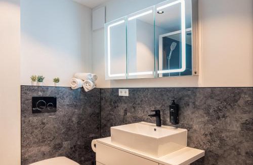 Passau Apartment | CREST - Riverside Studios mit Parken I Küche I Regendusche