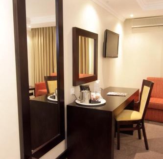 Gaborone Hotel | Cresta Lodge Gaborone