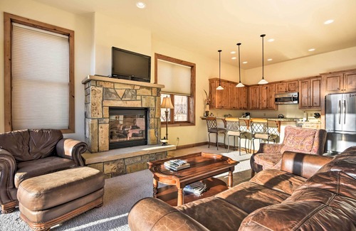 Crested Butte House | Crested Butte Townhome w/Views - Steps to Lifts!